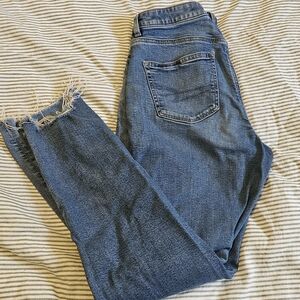 American Eagle Outfitters Distressed Blue Ankle Jeans